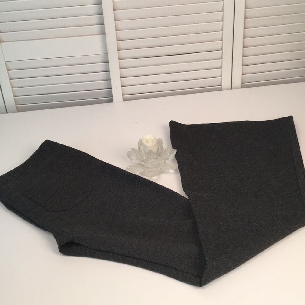 Ella Moss Career Pants. Charcoal. Fitted w flare.